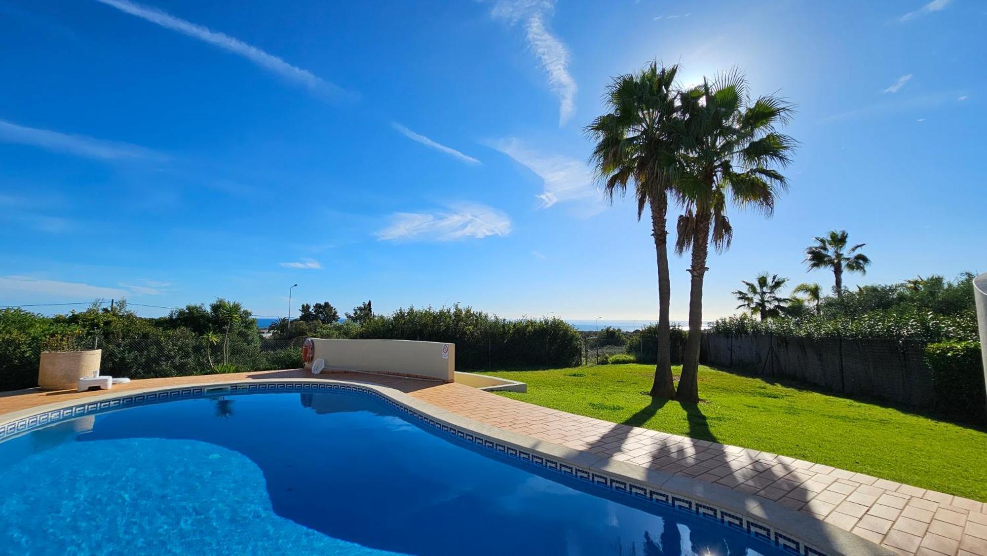 Villa With Beautiful See Views & Spacious Garden Ferragudo  Exteriör bild
