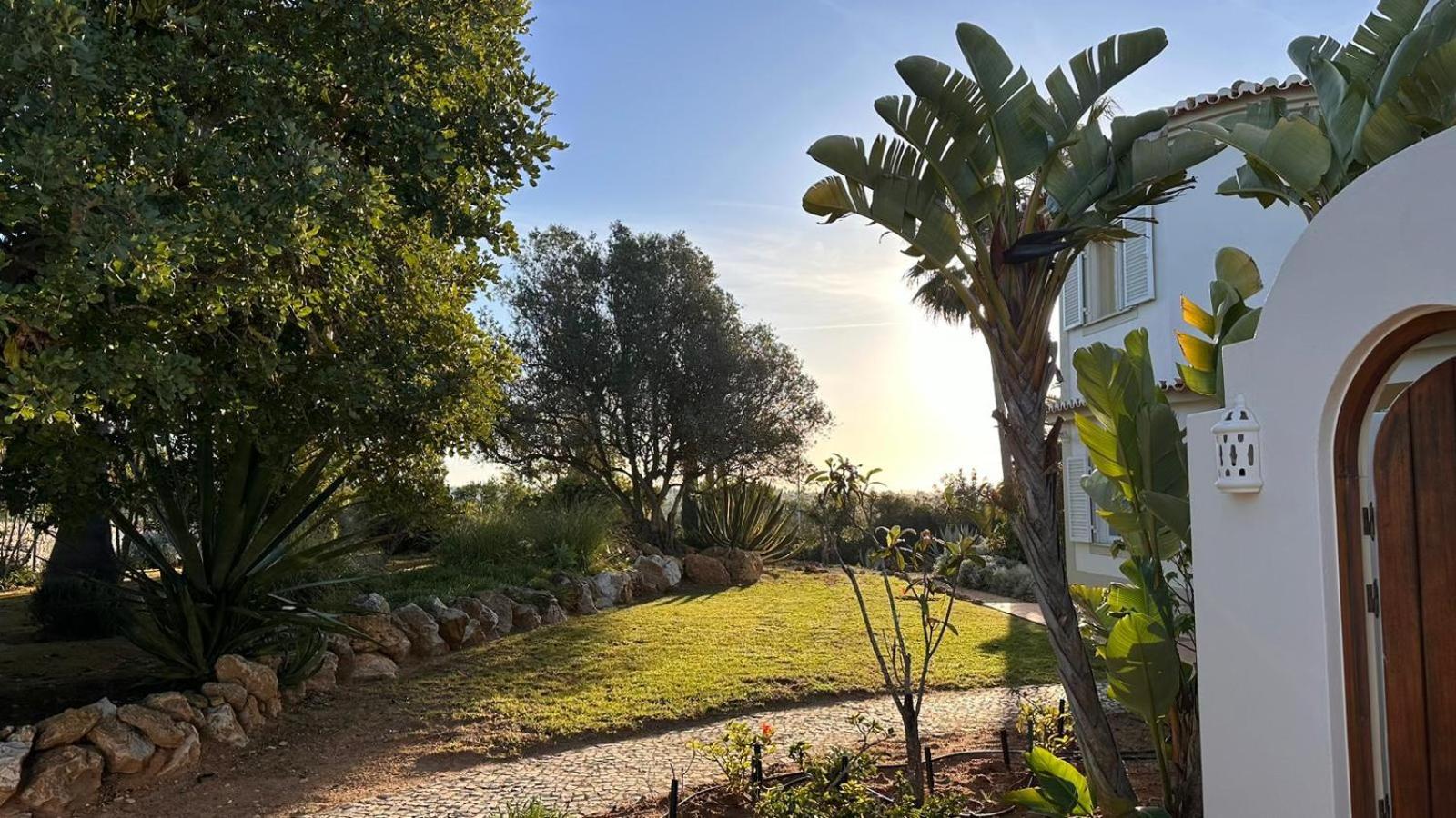Villa With Beautiful See Views & Spacious Garden Ferragudo  Exteriör bild