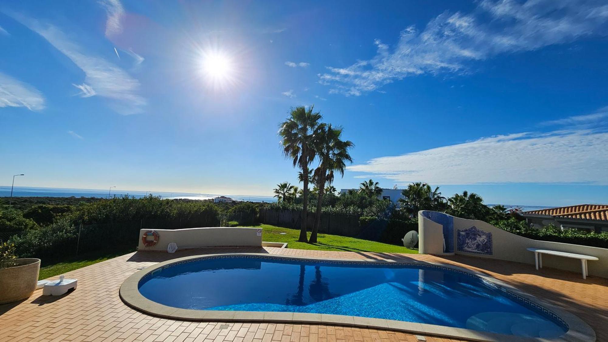 Villa With Beautiful See Views & Spacious Garden Ferragudo  Exteriör bild